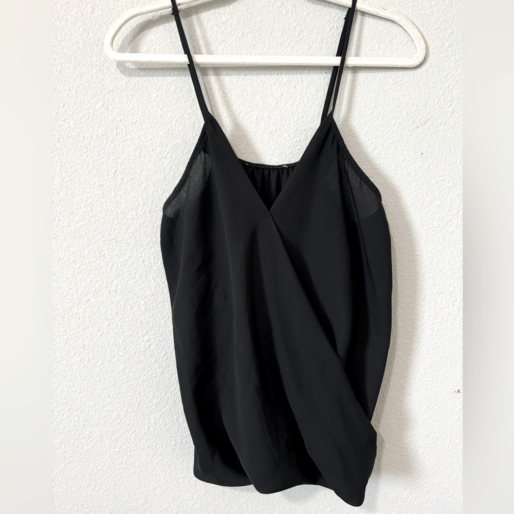 Framcesca’s Black Crossover Adjustable Thin Strap Tank Top Women’s Medium